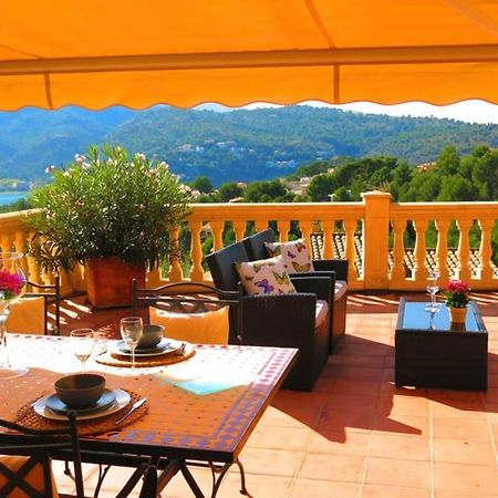 Apartamento En El Puerto De Soller Con Gran Terraza Privada Y Vistas Al Mar. Piscina Comunitaria. Localizado En Un Zona Tranquila Y Muy Soleada. Wifi Gratis Disponible. Parking. Exterior photo